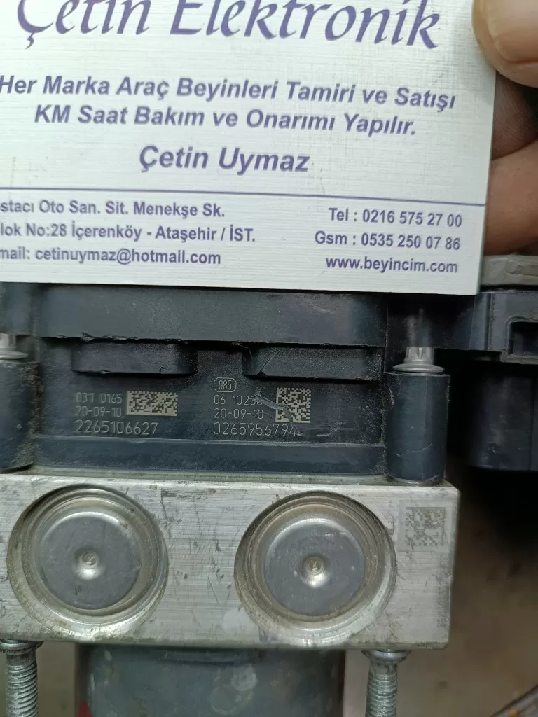 Renault Clio V ECU ABS Bosch 0265956794 2265106627