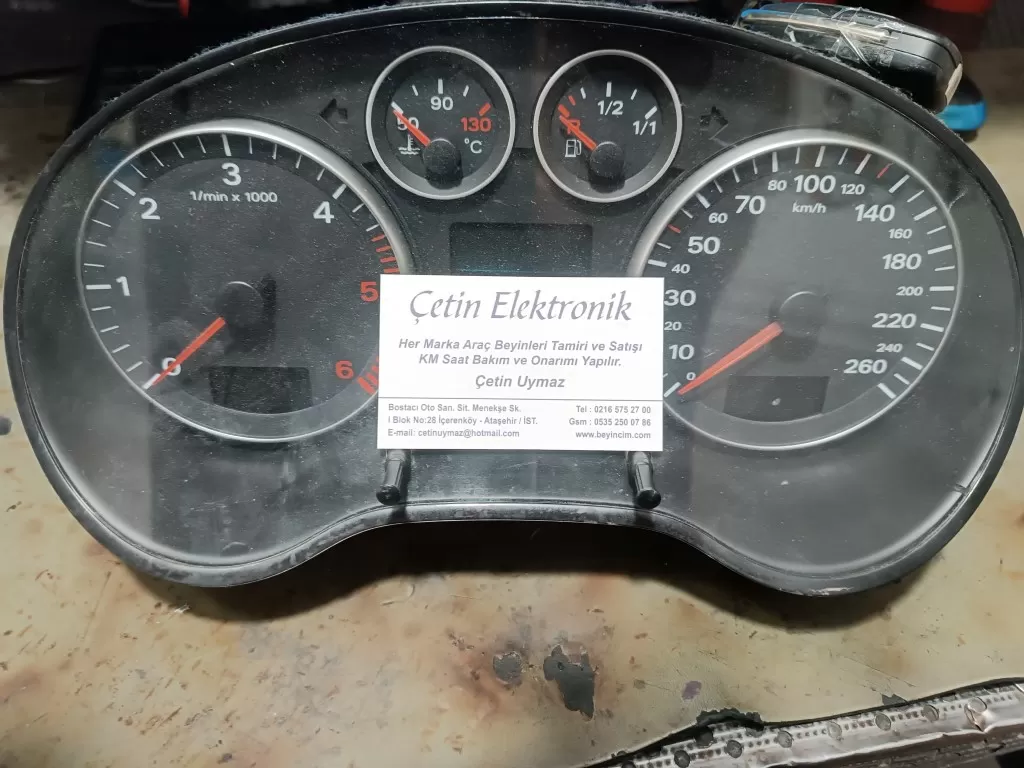 Audi A3 8P 1.9Tdi Tacho Kombi instrument 8P0920931
