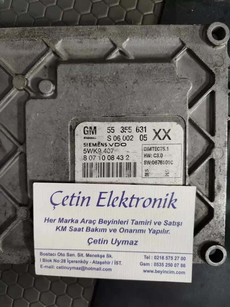 OPEL VECTRA C MOTOR BEYİNİ 55355631 5WK9407 SIMTEC75.1