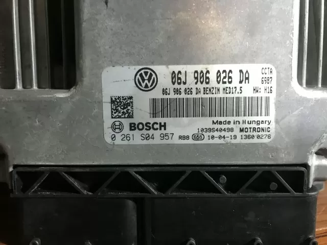 06J906026DA 06J 906 026 DA 0261 S04 957 VW CC PASSAT 2010 2.0T CCTA