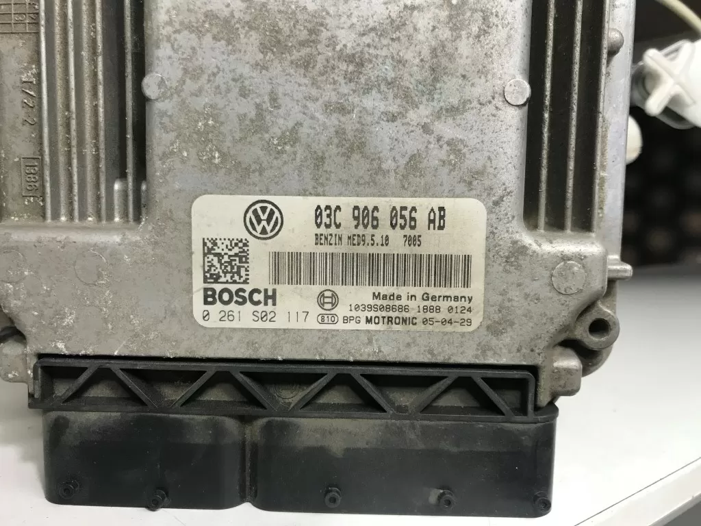 GOLF 1.6 FSI 03C906056AB, 03C 906 056 AB, BOSCH 0261S02117, 0 26