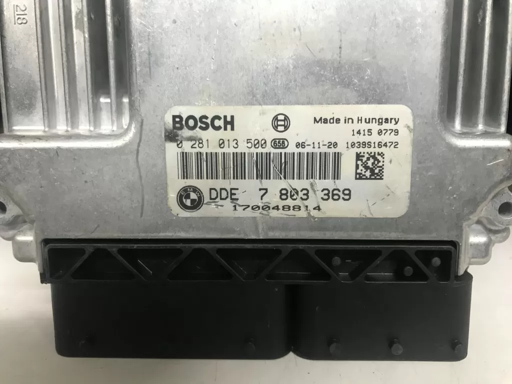 BMW E60 3 0d 231hp Manual Engine ECU CAS 7803369 0281013500