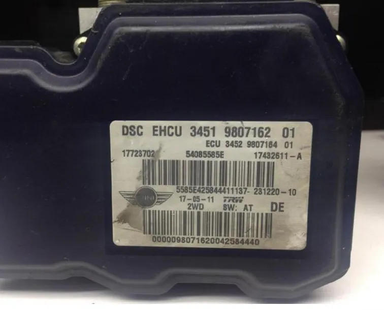 3451980716201 17723702 54085585E Mini Countryman ABS Pomp