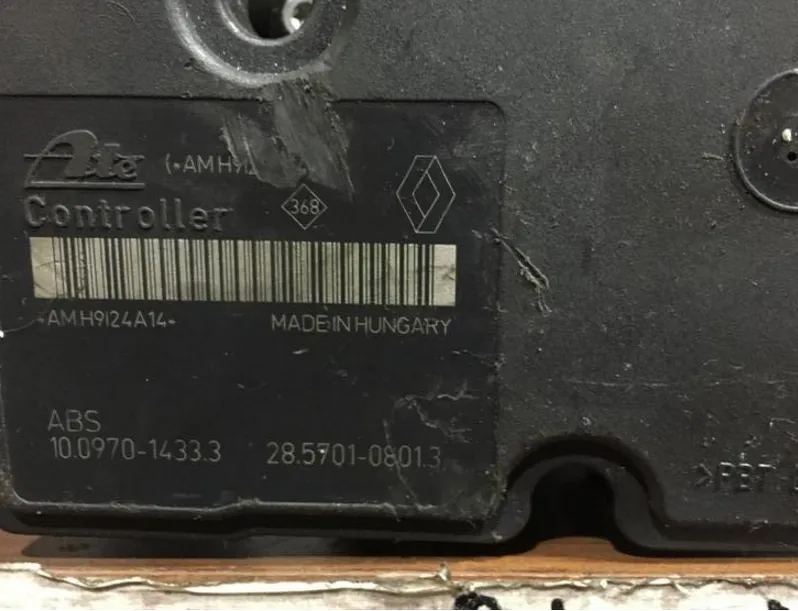10.0970-1433.3 28.5701-0801.3 8201040536 POMPA ABS RENAULT