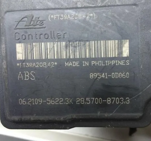 TOYOTA YARIS II 05-11 ABS 44510-0D110 89541-0D060 – Toyota abs / esp beyni