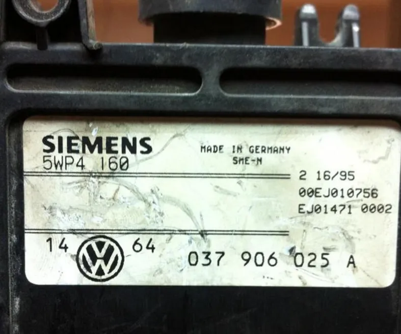 037906025A 5WP4 160 polo 1.6 motor beyni