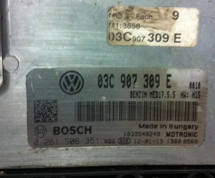 0261S06351 03C907309E BENZIN MED17.5.5