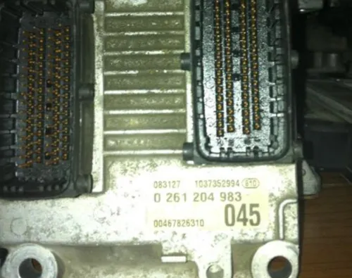0261204983 045 0261 204 983 bosch fiat morot beyni