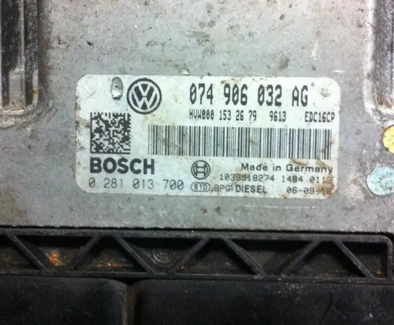 0281013700 074906032AG EDC16CP